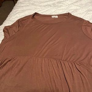 24/7 Maurice’s tee